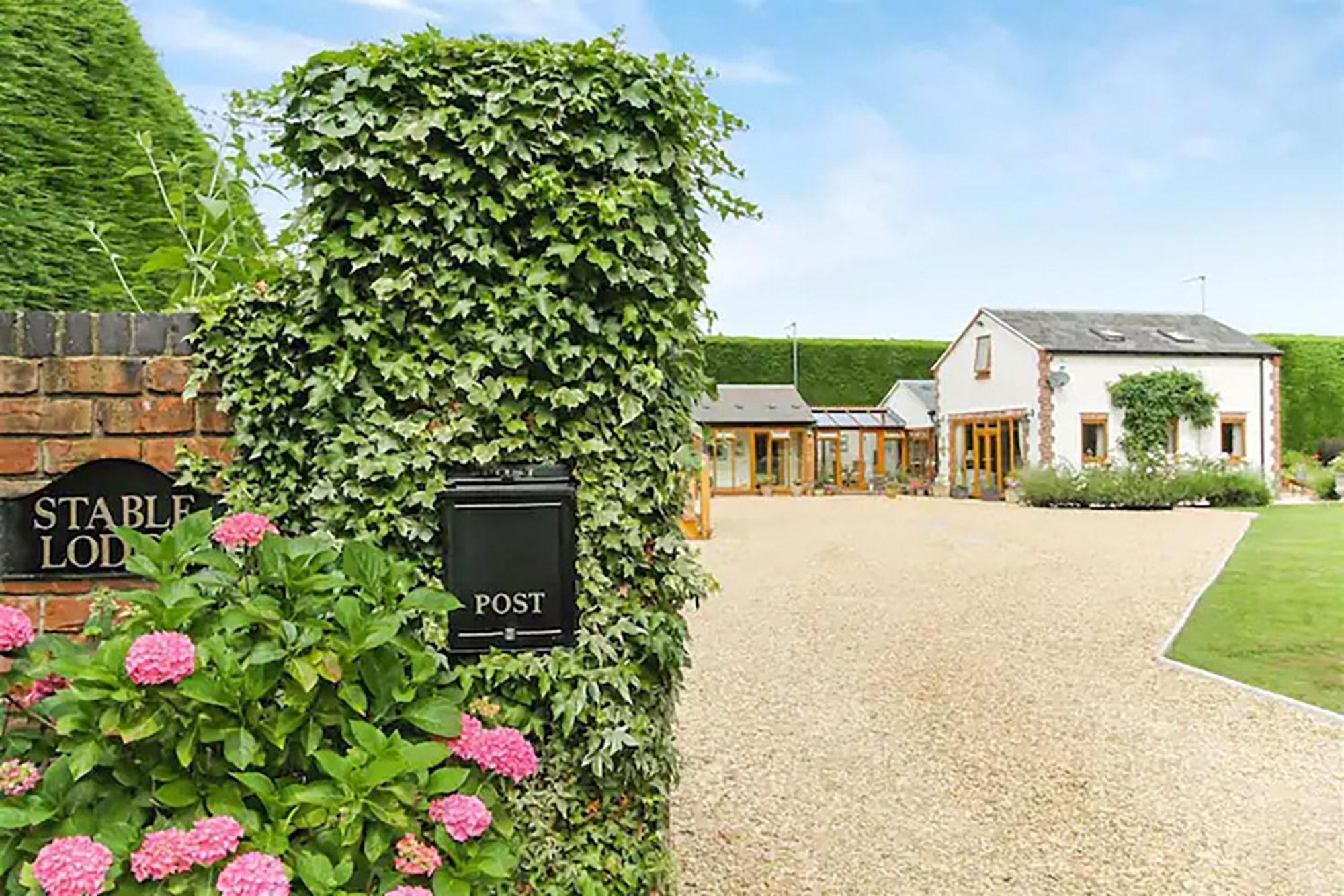 Stable Lodge - Boutique Bed & Breakfast Shurdington Eksteriør billede