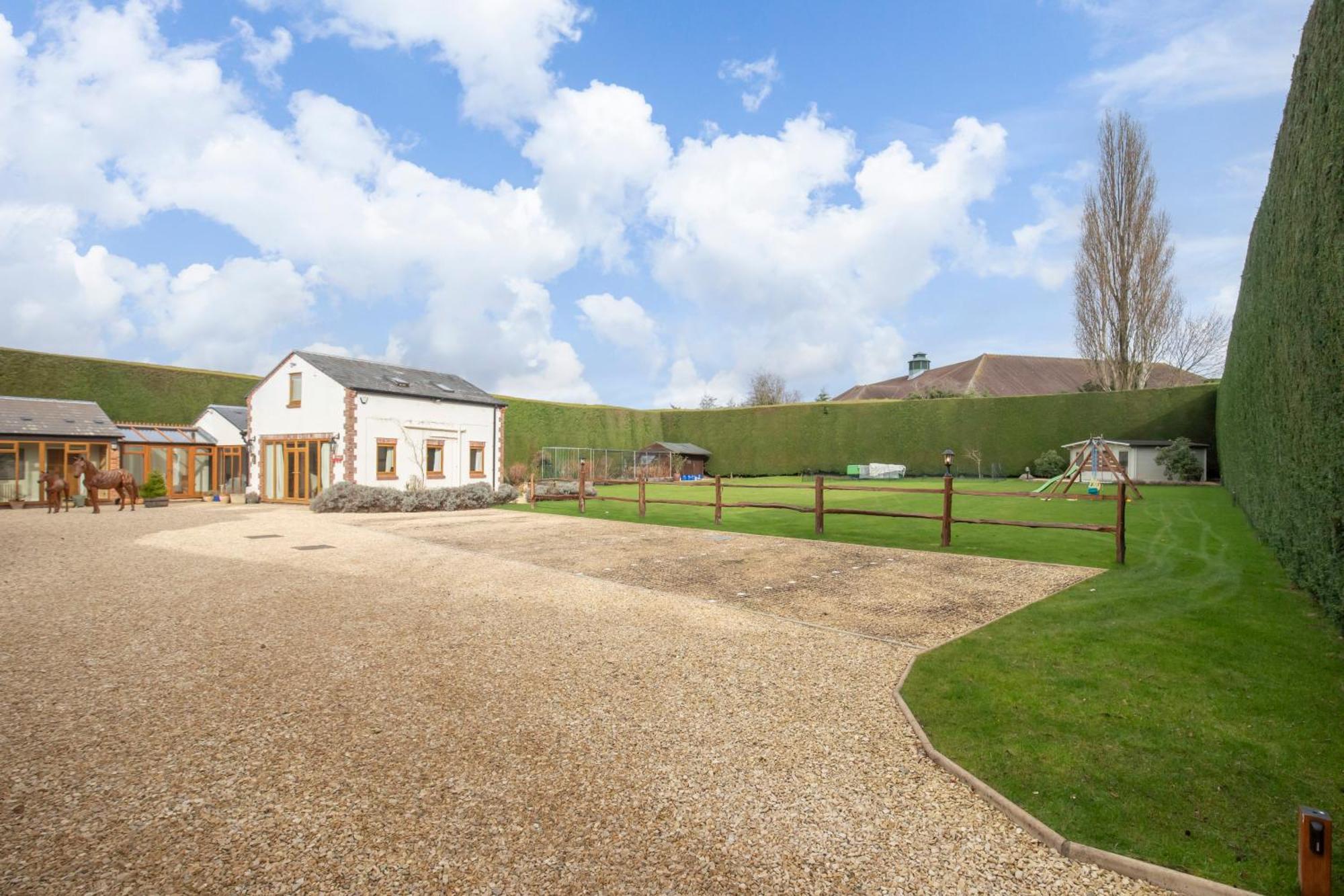 Stable Lodge - Boutique Bed & Breakfast Shurdington Eksteriør billede