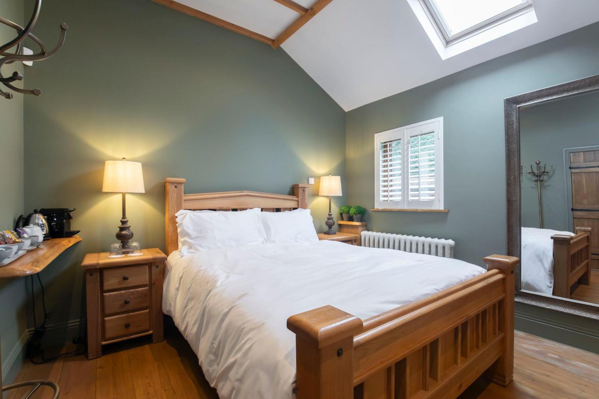Stable Lodge - Boutique Bed & Breakfast Shurdington Eksteriør billede